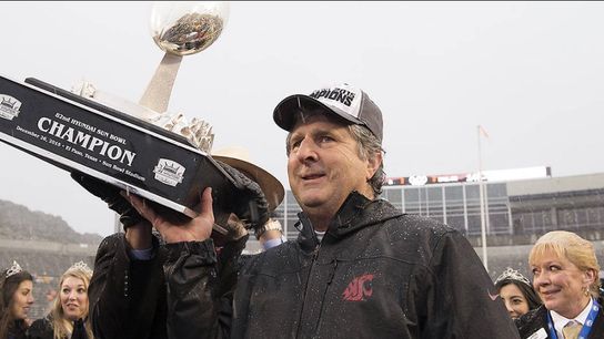 Report: Mike Leach offered Tennessee head job (Featured)