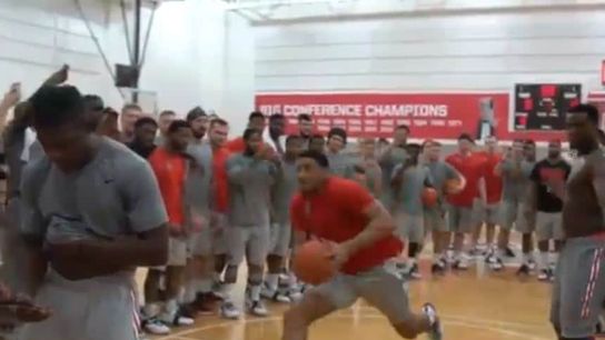 Video: Ohio State give player some fresh LeBrons and then has some fun with a players dunk contest