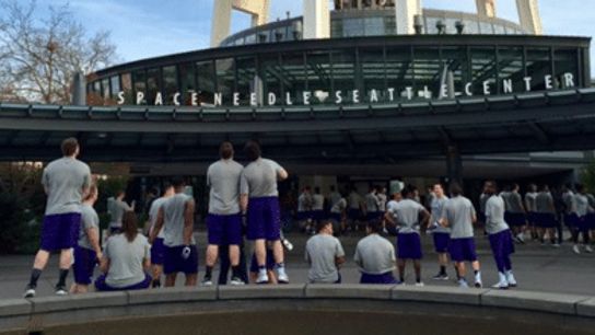 Chris Petersen shows how to mix education and football (Chris Petersen)