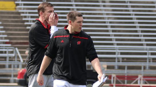 After one year in coaching, Wisconsin names Jim Leonhard defensive coordiantor (Featured)