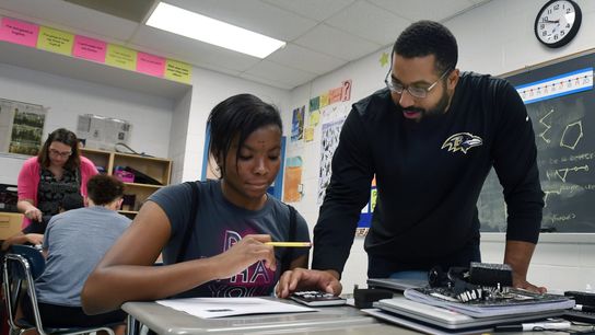 Former standout Big Ten lineman shares why teachers should be more like football coaches (Featured)