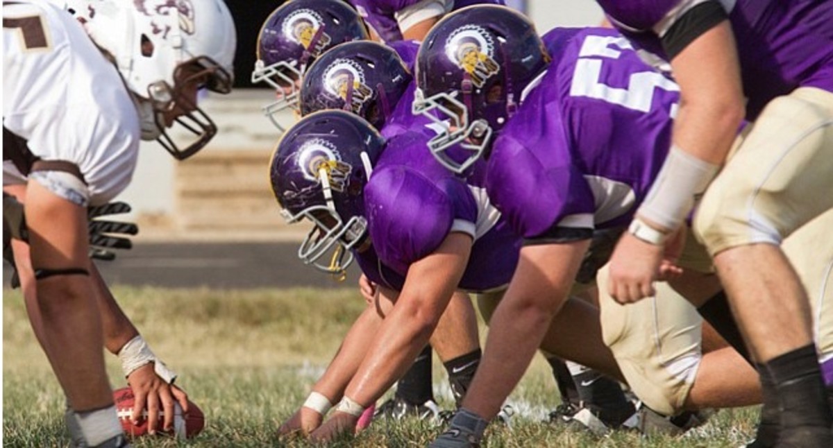 only-all-native-american-college-football-team-shut-down-footballscoop