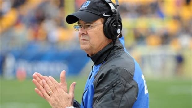 Duke head coach David Cutcliffe watches from the sideline during the first quarter of an NCAA college football game against Pittsburgh, Saturday, Nov. 1, 2014, in Pittsburgh. (AP Photo/Don Wright)