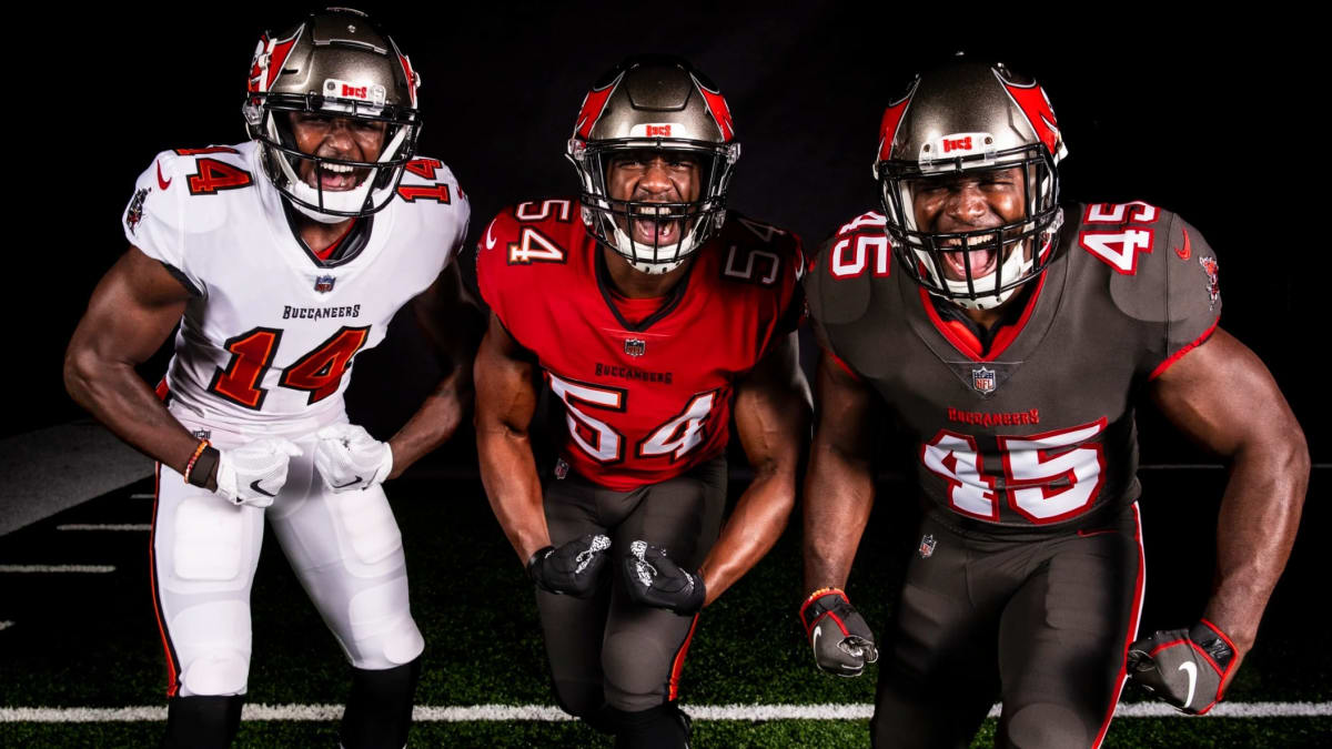 Tampa Bay Buccaneers unveil 'enhanced' logo, helmet - Footballscoop