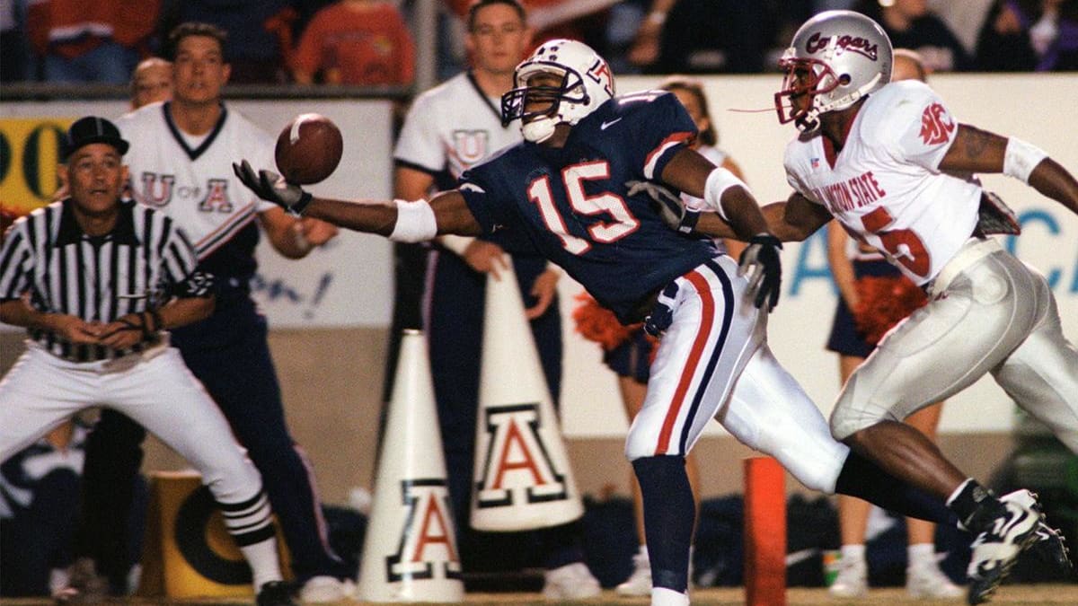 Arizona Wildcats football uniforms