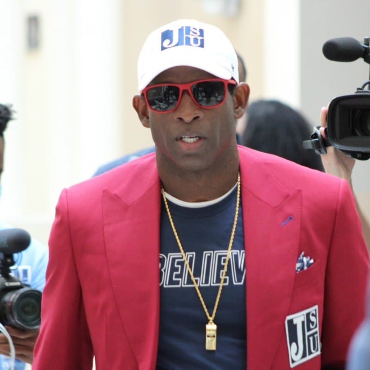 Deion Sanders expects hospital release Sunday, 2 days after