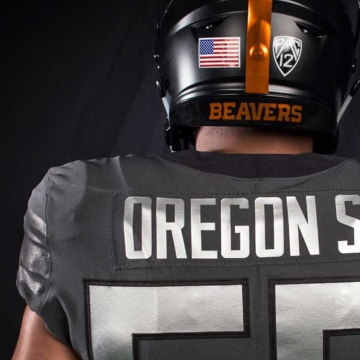 Oregon State hires Trent Bray as football coach, replacing