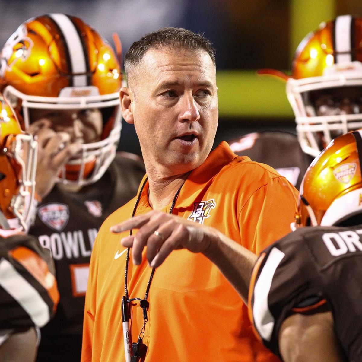 BGSU football head coach Scot Loeffler fires back at Vegas odds