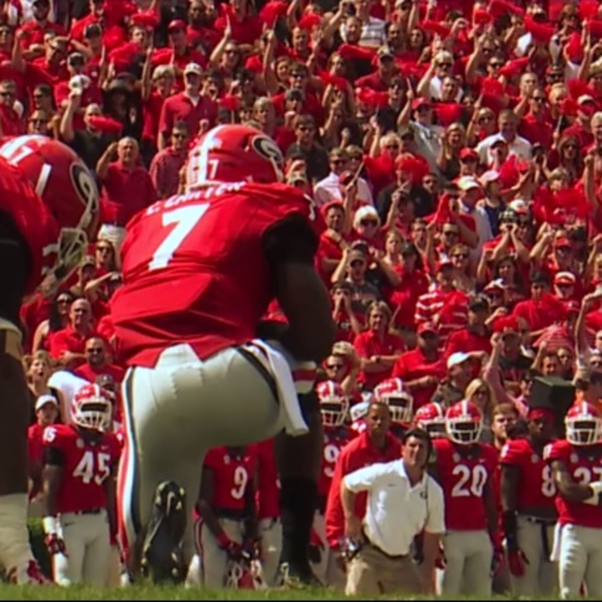 Video: Tampa Bay announces the return of iconic Creamsicle uniforms -  Footballscoop