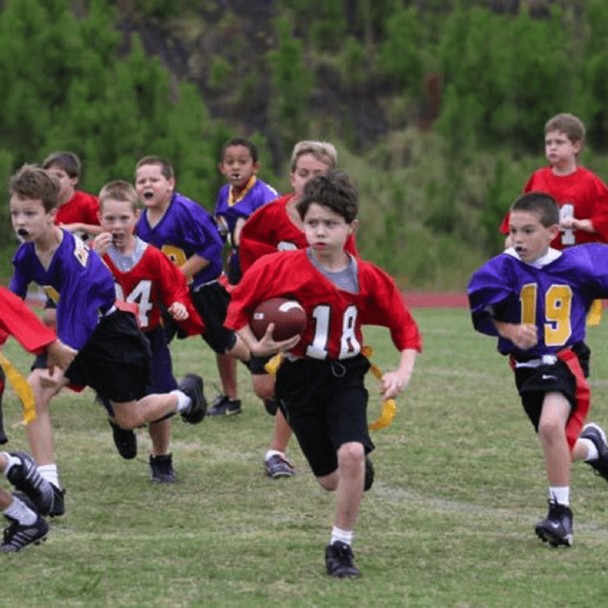 Drew Brees using new co-ed flag football league to 'save the sport'