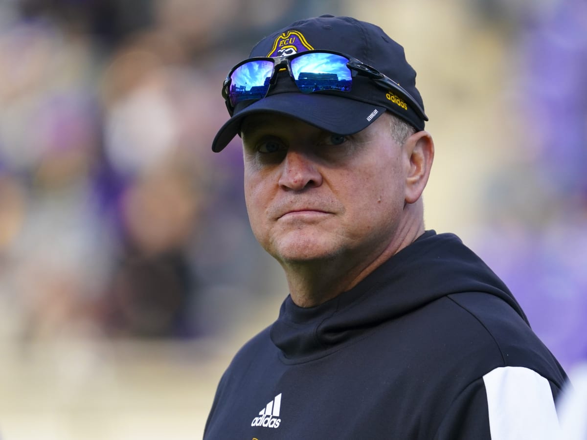 ECU football, Mike Houston rising with bowl eligibility, recruiting