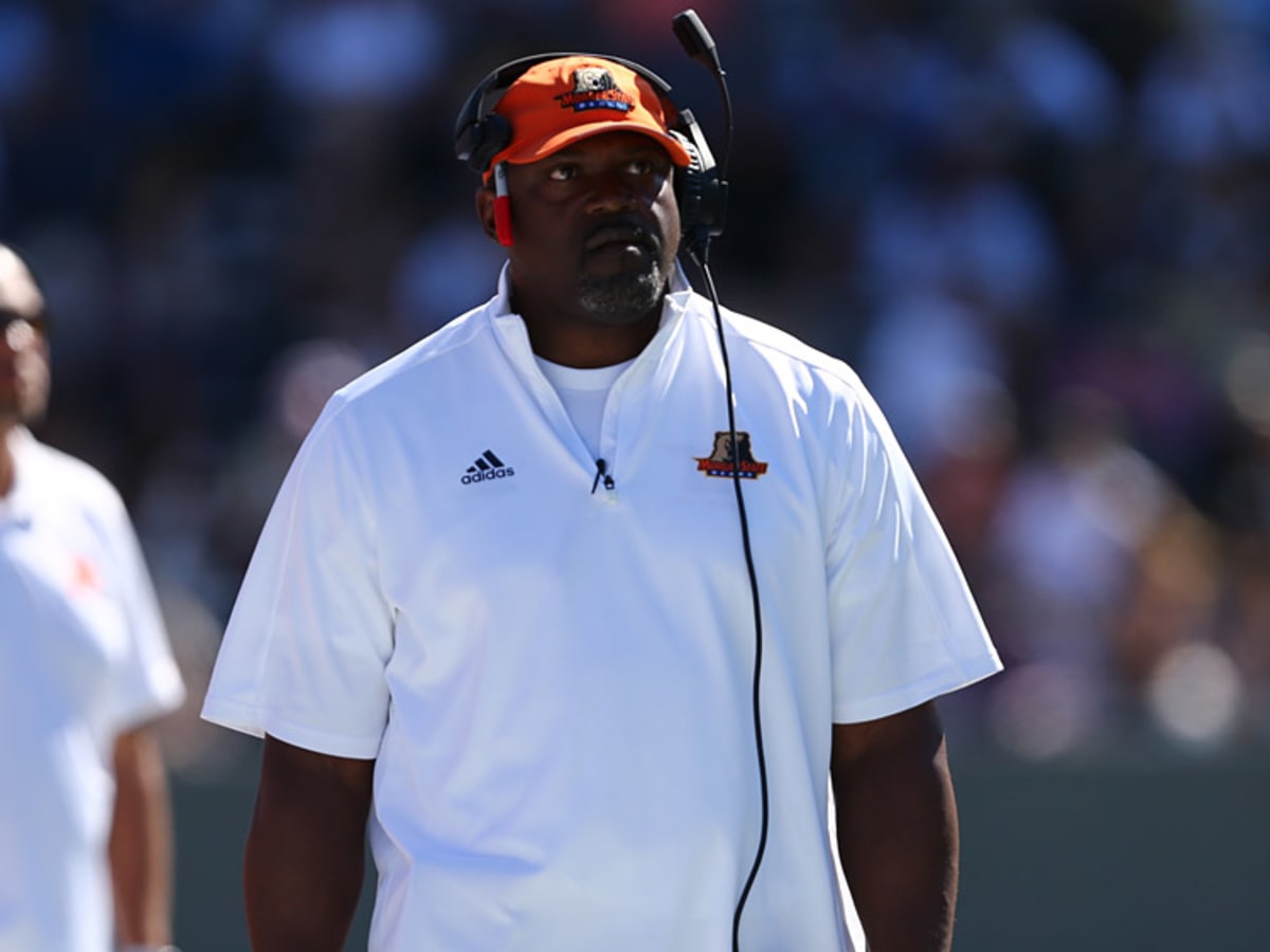 Denver Broncs news: Tyrone Wheatley expected to join coaching staff