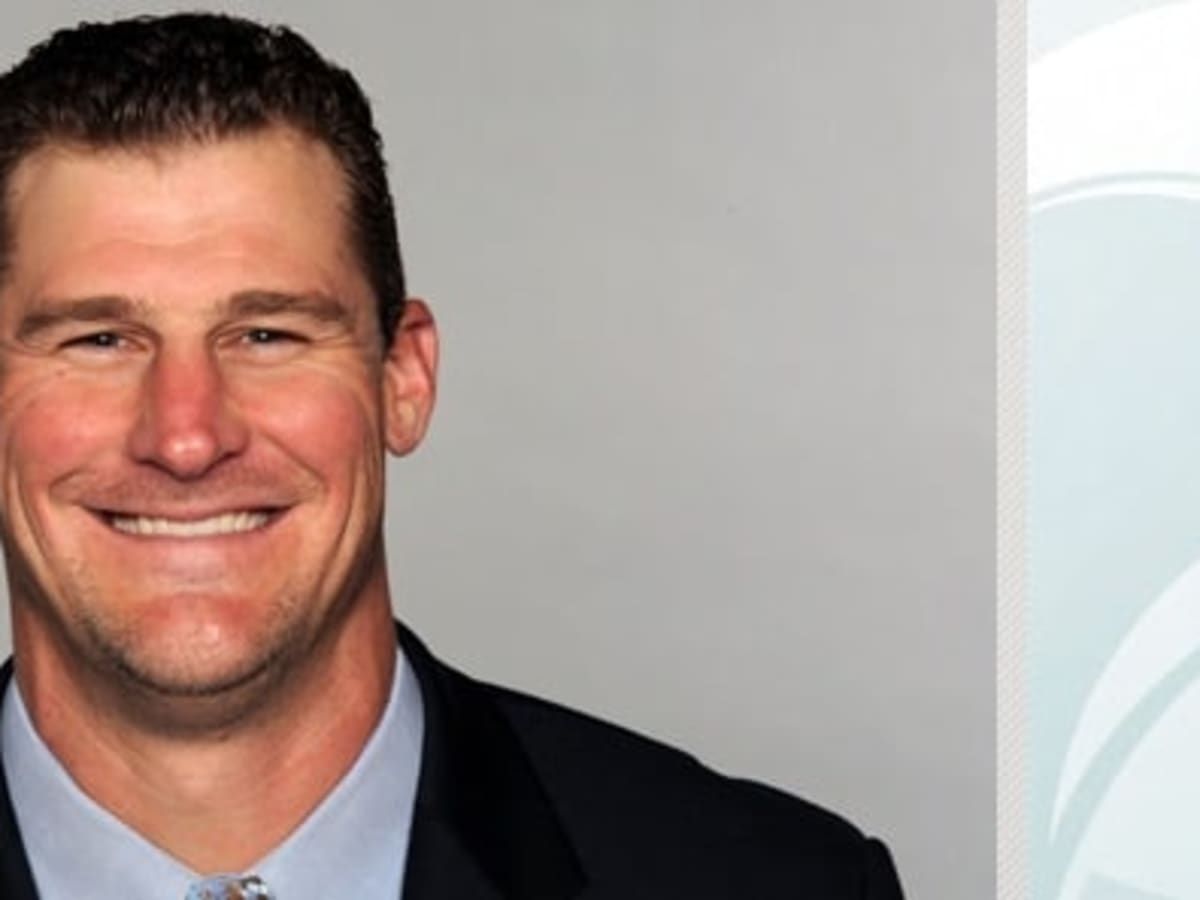 Former Dolphins interim head coach Dan Campbell joins Saints staff 