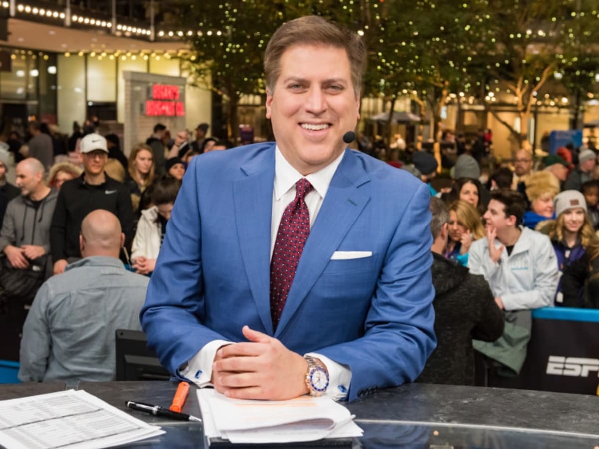 Report: ESPN to keep 'Monday Night Football' booth of Steve Levy