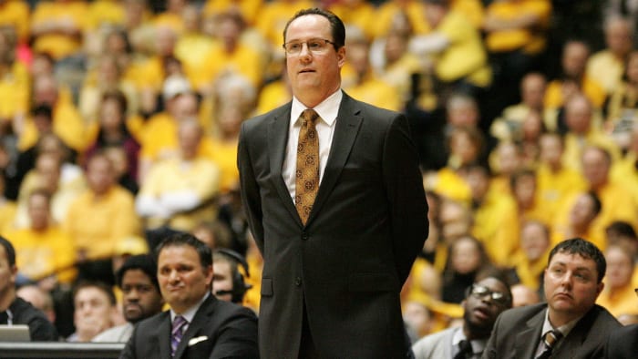 What Football Coaches Can Learn From Wichita State S Gregg Marshall Footballscoop
