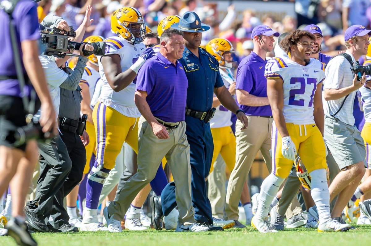 LSU, Ed Orgeron agree to split at end of season