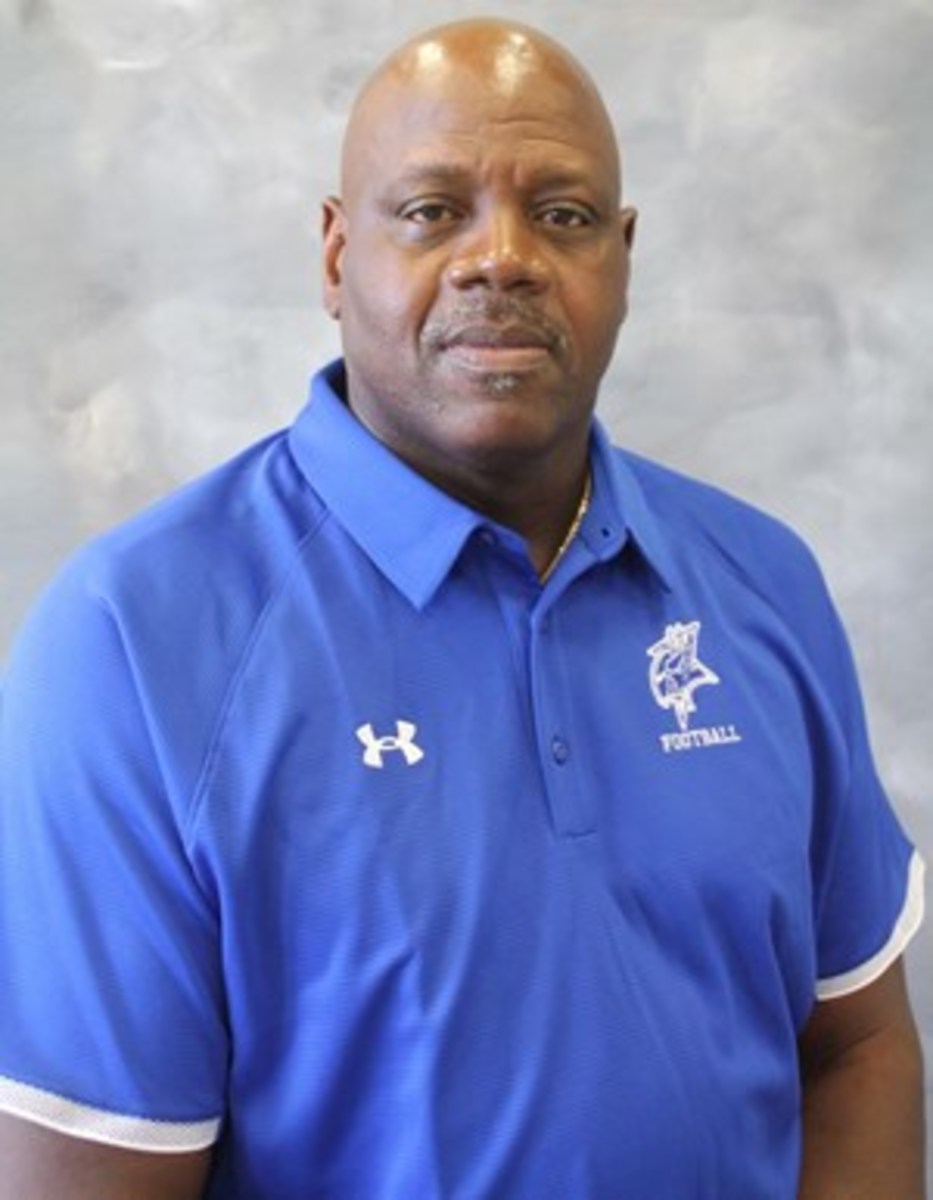 NCAA Division II program fires head coach after season-ending 79-6 loss ...