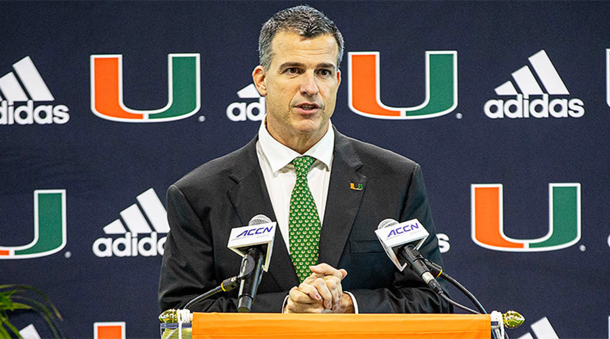 Mario Cristobal has a blunt message for disgruntled parents