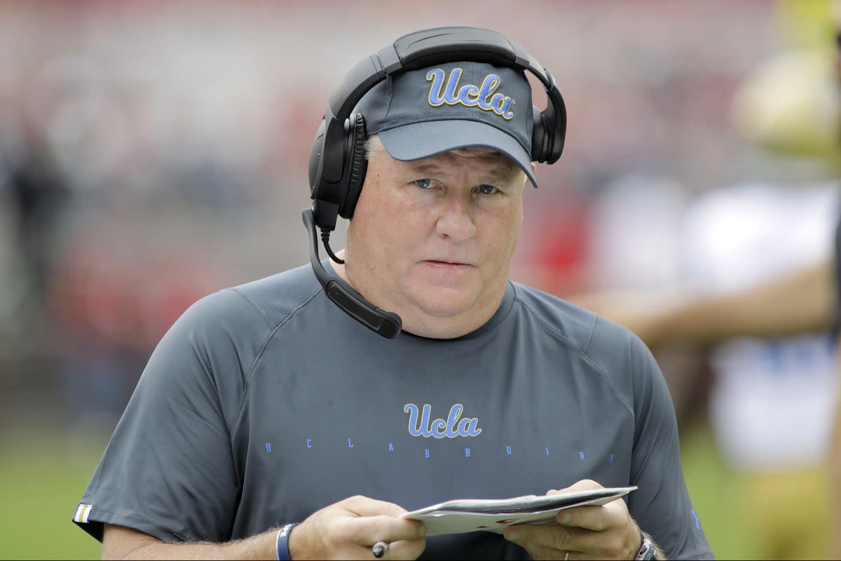 Sources: Chip Kelly not guaranteed to return at UCLA, Bruins could target big name replacements (Updated)