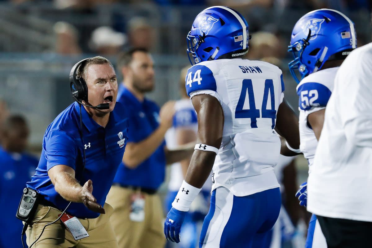 Holt back in SunBelt, takes over offensive line duties at Georgia State ...