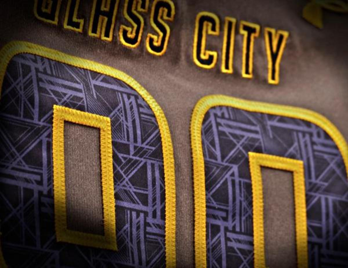 Photos Toledo will wear new uniforms tomorrow night Footballscoop