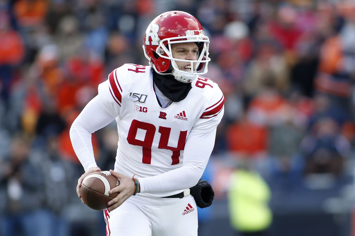 Rutgers drops new uniforms that look like their old uniforms