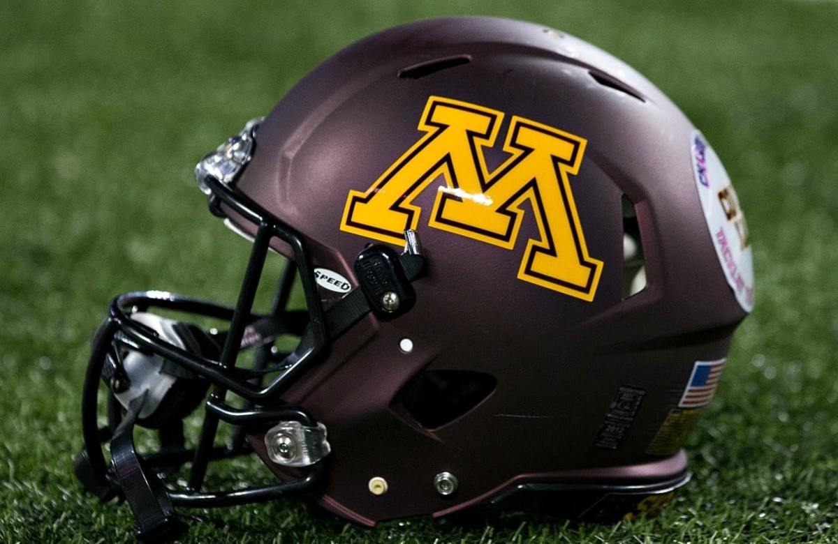Gophers unveil new football uniforms