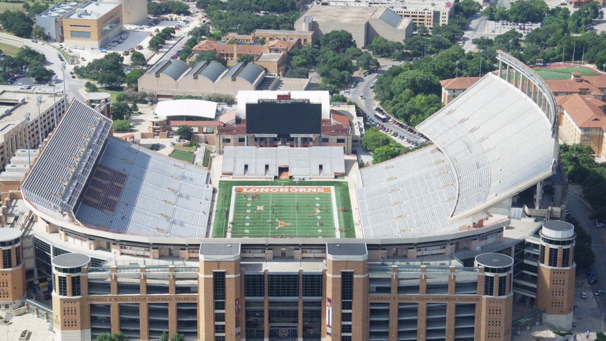 Look: Here's how Texas is thinking of renovating its south end zone ...