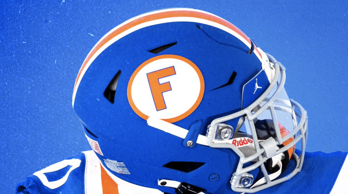 Florida Gators black uniforms revealed