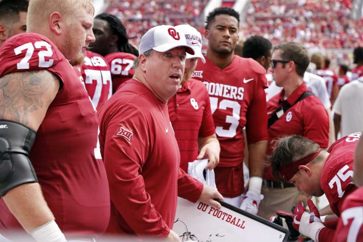 The Highest Paid Offensive Line Coaches In College Football 2021 Edition Footballscoop 0235