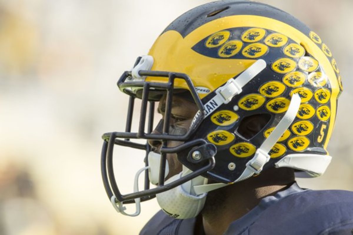 Michigan helmets 2024