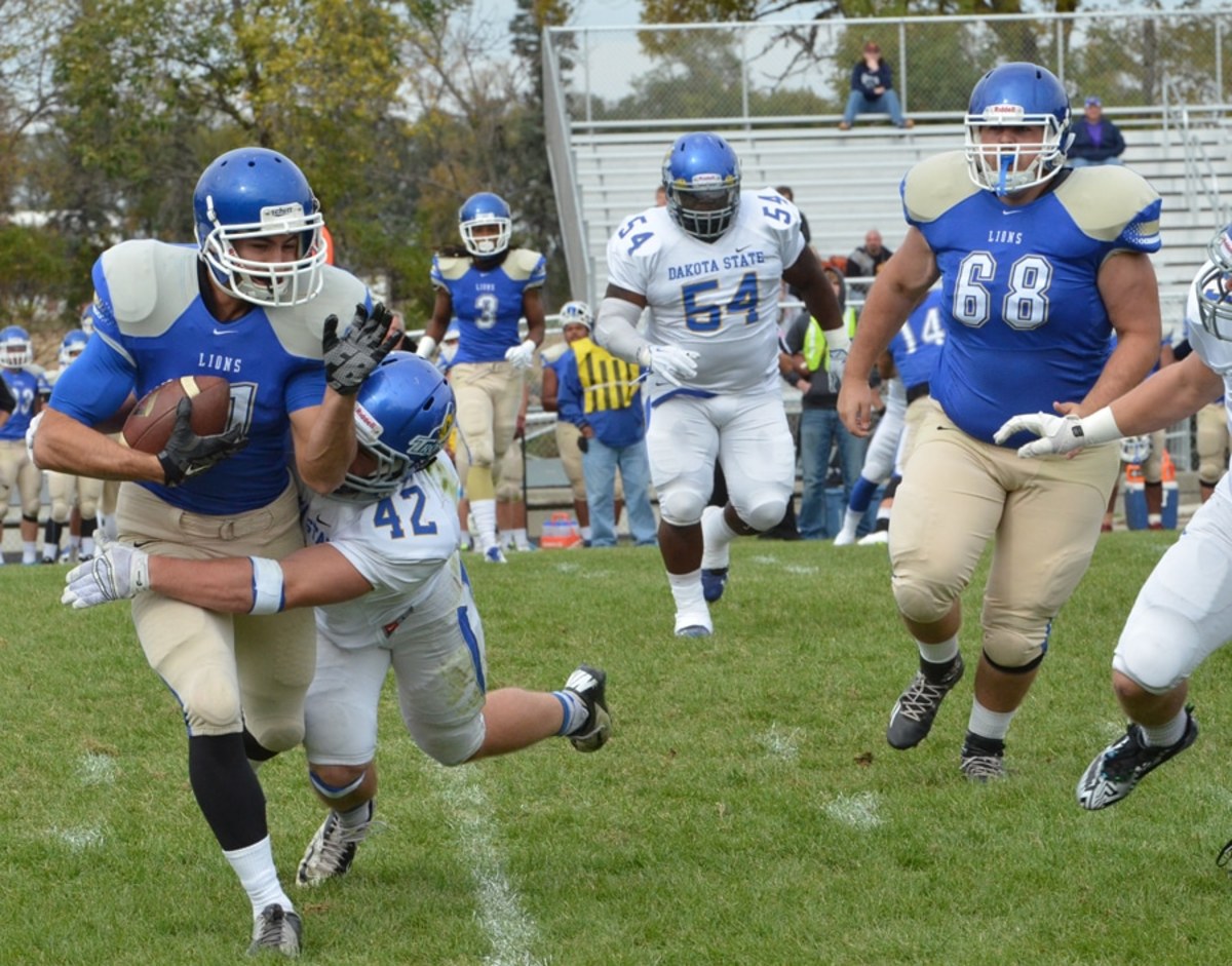 Trinity Football Closes 2021 Season At Wesleyan With Title Share Hopes  Alive - Trinity College