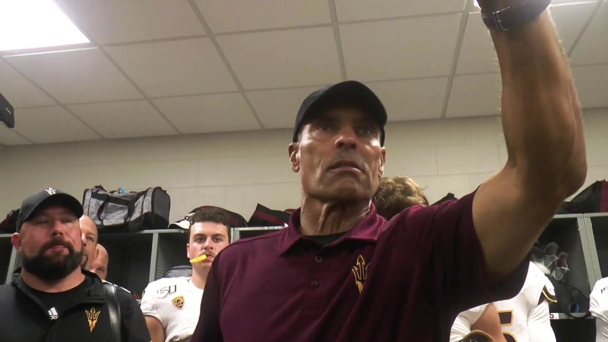 Video Of The Day Inside The Locker Room After Arizona State S Win Over Michigan State