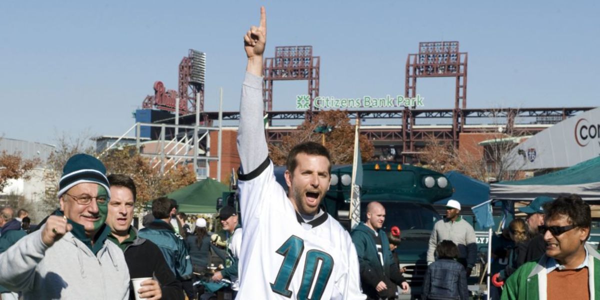 Bradley Cooper helps the Eagles talk trash to the Giants in hype video -  Footballscoop