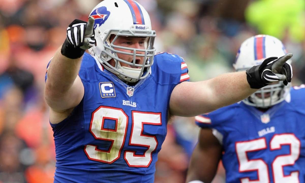 Bills icon Kyle Williams thriving as football coach in his hometown