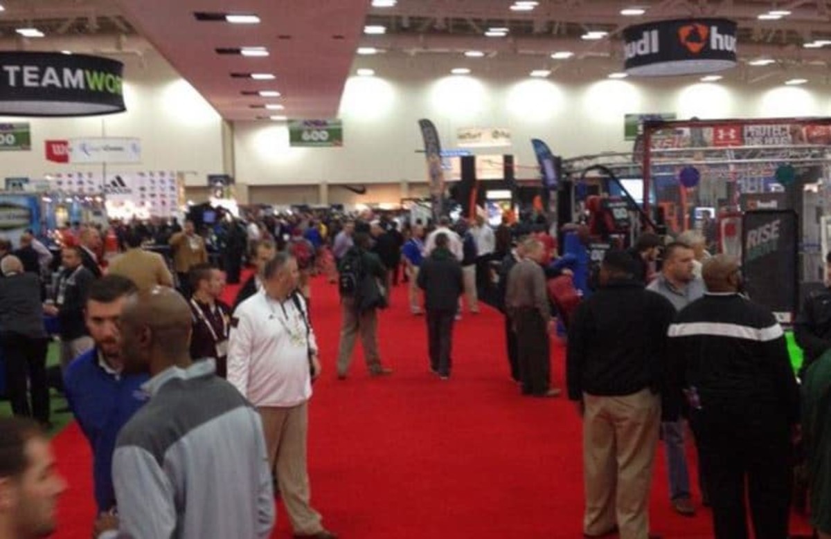 11 types of coaches you'll see at the AFCA Convention Footballscoop