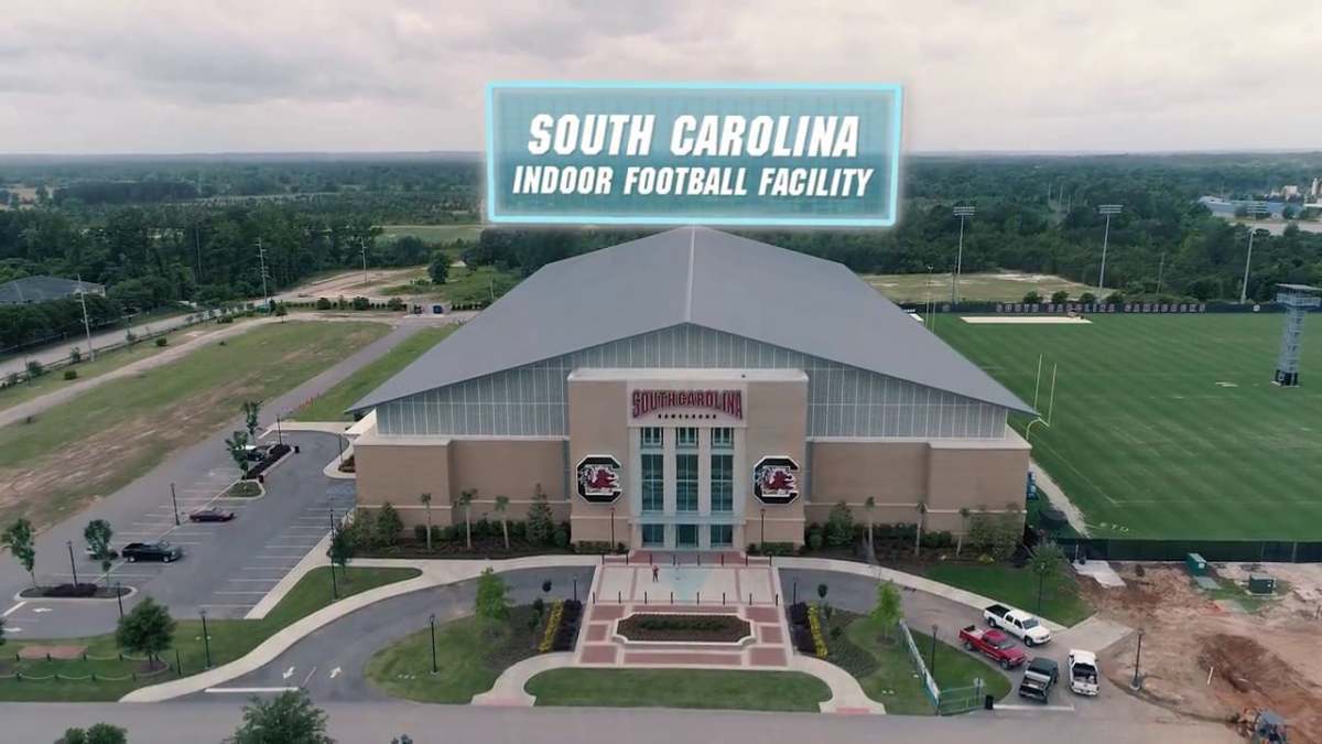 Video: South Carolina shows of the largest indoor practice facility in ...