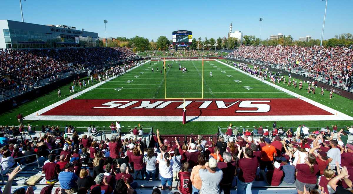 Sources Southern Illinois (FCS) filling coordinator role with former