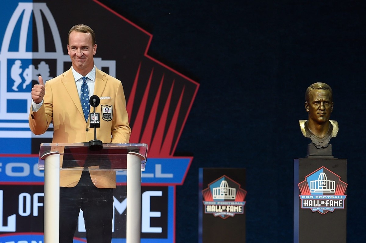 Peyton Manning uses his Hall of Fame speech to set the stage for his