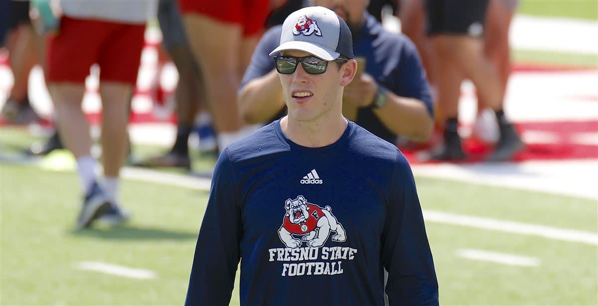 Fresno State S Kirby Moore Reportedly Finalizing Deal With Sec Program As Offensive Coordinator
