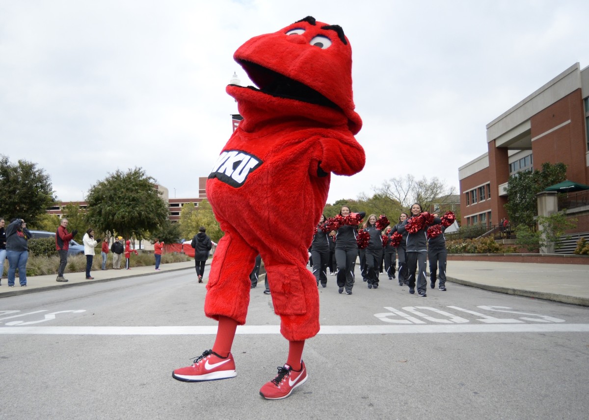 Western Kentucky debuts the helmet of the year Footballscoop