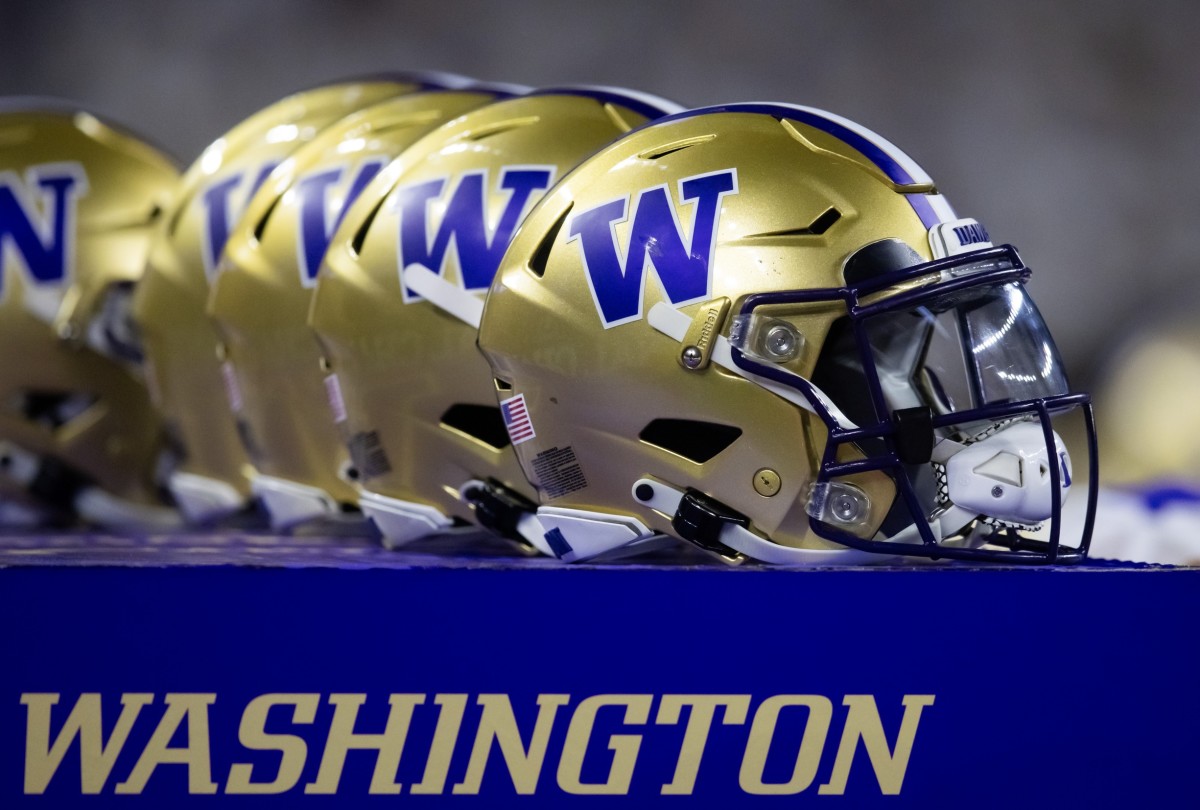 Former Washington player suing school, coaches and trainers over ...