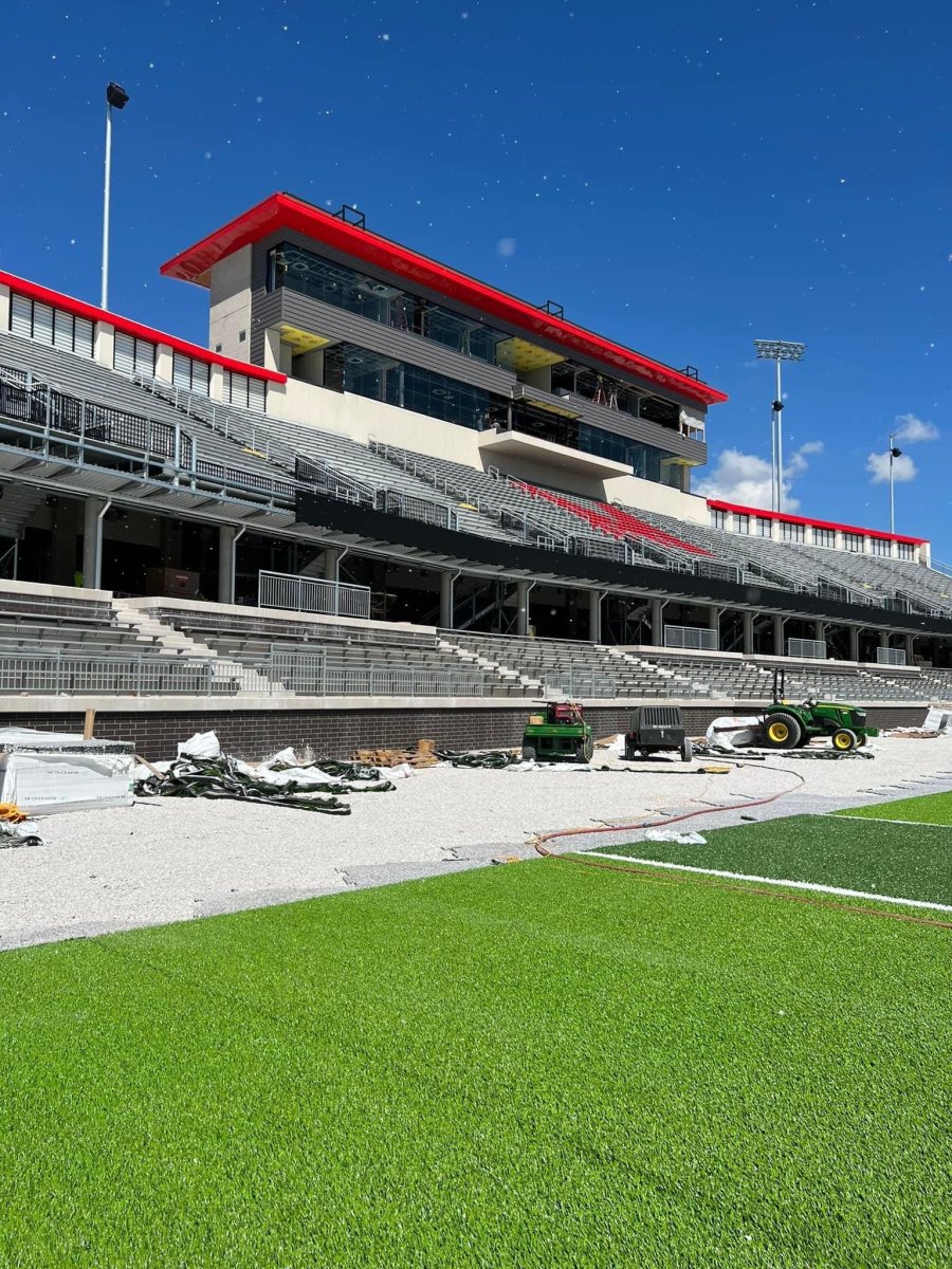 Modest Sized Texas High School Builds Impressive 35 Million Stadium Footballscoop 4991