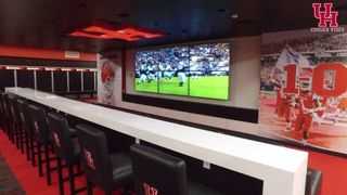 Video: Inside Houston's impressive, edgy, and modern new locker room (Featured)