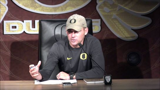 The key to Oregon getting back on track? "It's you managing yourself, and then your teammate second"