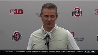 Video: Urban Meyer pranked recruit by telling him he was taking the Rams job (Featured)