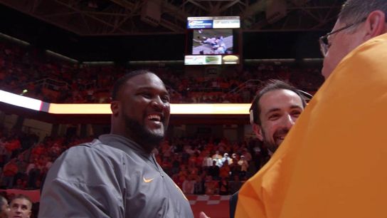 Video of the Day - Jim Chaney and Tee Martin introduced at Vols basketball game