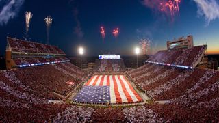 There is nothing more American than college football (America)