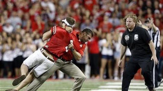 The best photo and gif from Saturday's action (South Carolina)
