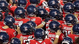 Arizona seized the moment and gave a clinic on timely Twitter recruiting tactics (Featured)